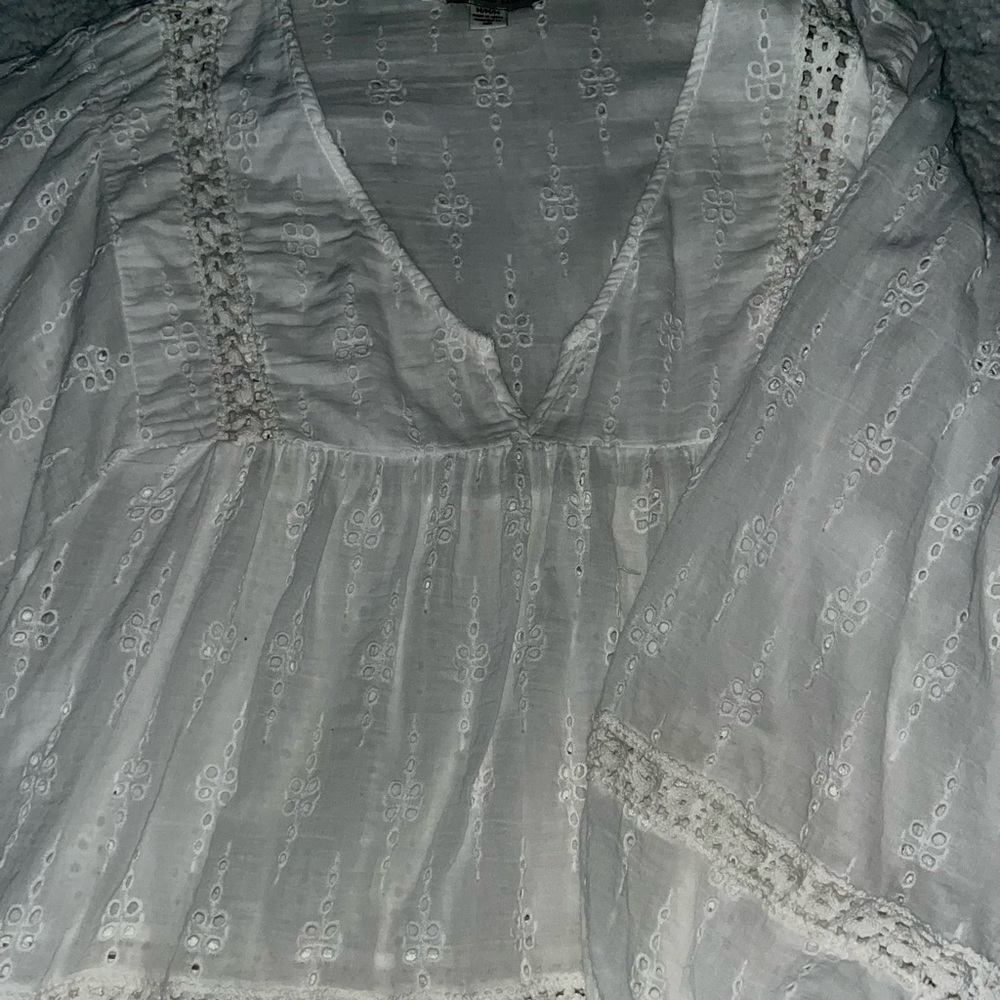 AE airy blouse